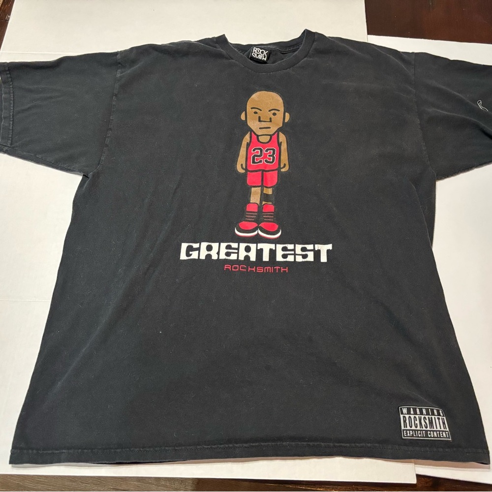 "Greatest" Black Graphic T-Shirt